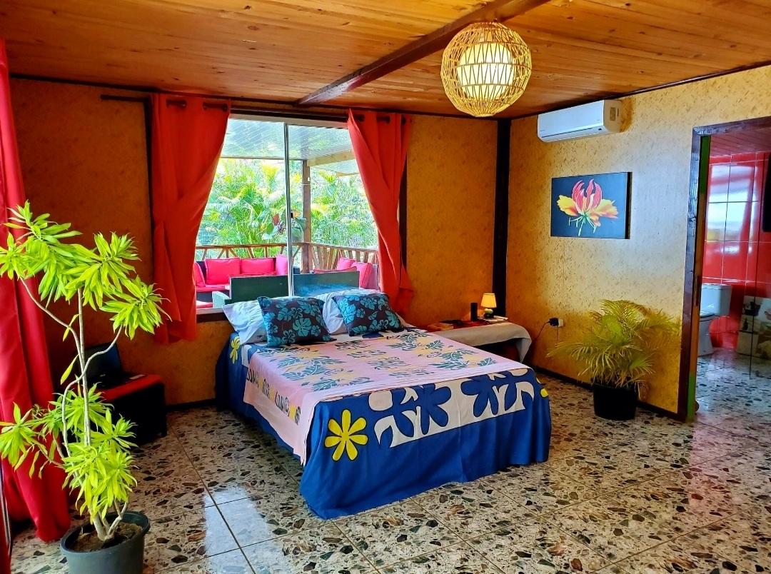 https://tahititourisme.cl/wp-content/uploads/2021/04/Private-lodge.jpg